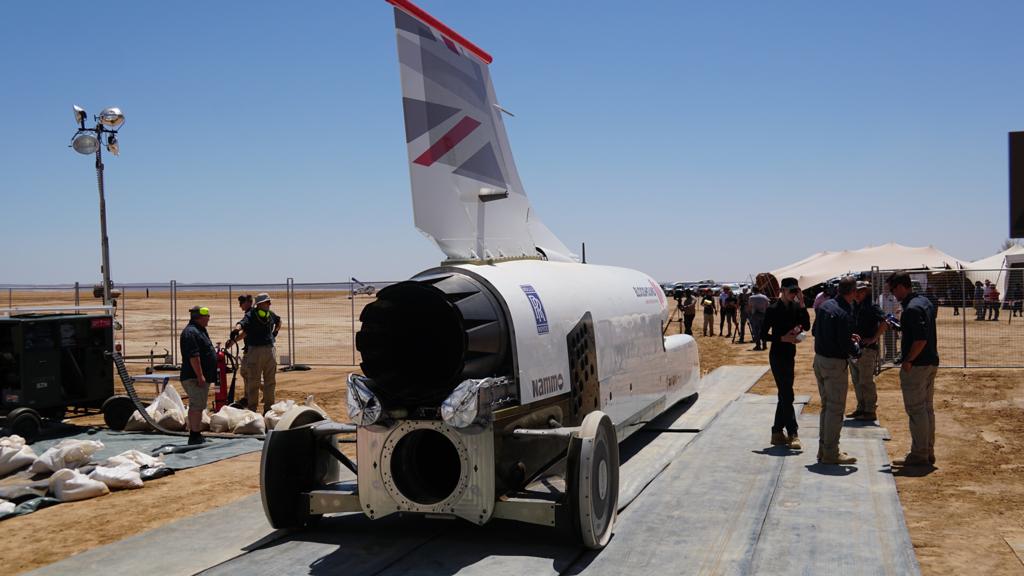 Bloodhound_LSR's tweet image. A different view of #bloodhoundlsr in the desert during our launch event today 🚀

#2019HST