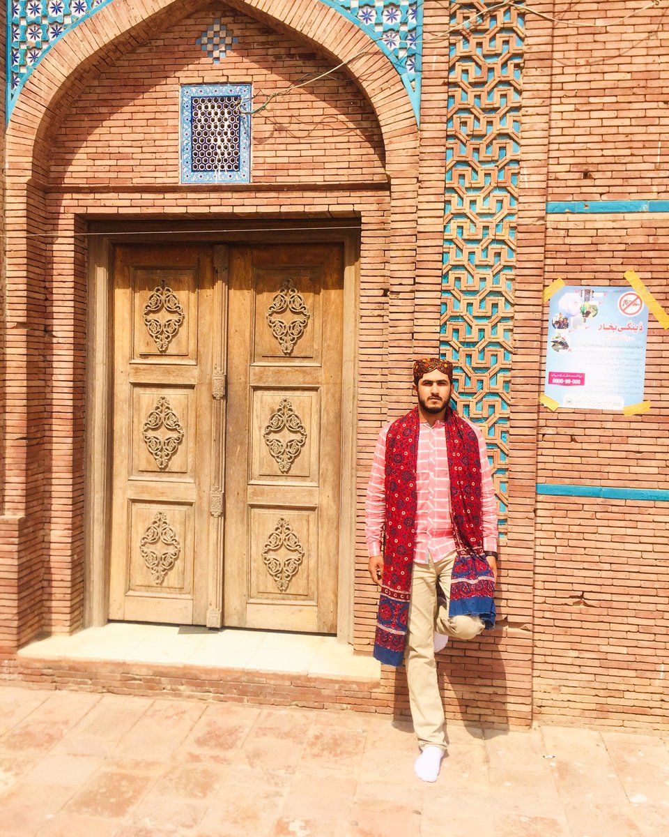 usama006000's tweet photo. قصہ پورا نہیں سنا سکتا🍁🥀 
میری جان قید ہے کہانی میں🖤🔥
#صوفی https://t.co/TI7vftGM2h