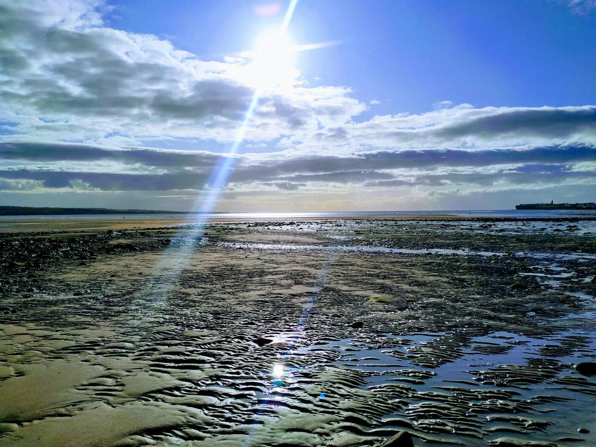 KieranLinehan's tweet photo. @wildatlanticway @wildatlanticway @ClareTourism Lovely Lahinch #Lahinch #WildAtlanticWay #clare #Ireland #snugpic 🇮🇪🌤️ https://t.co/J4mtgWVEOB
