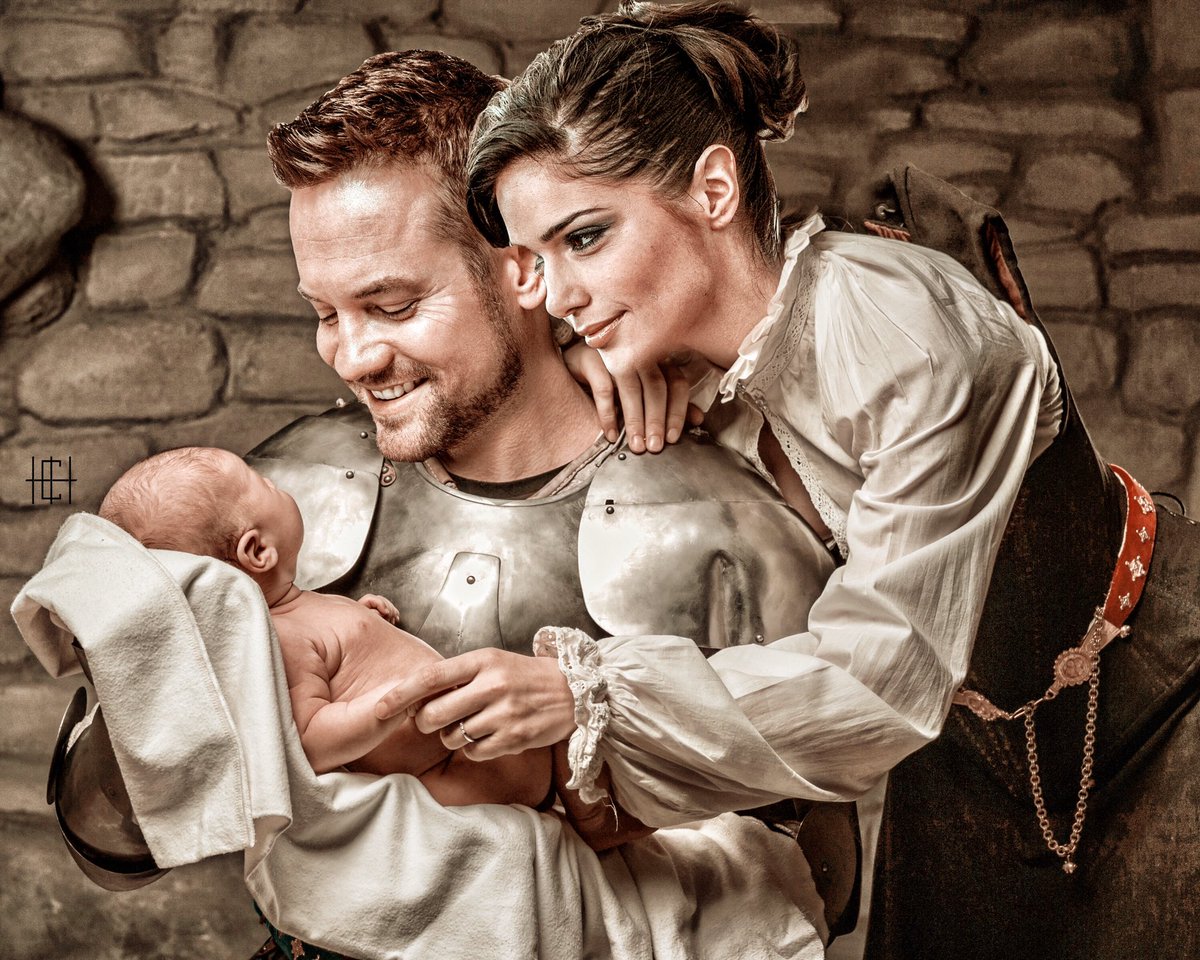 It is with great joy that <a href="/RightfulRoyal/">Queen Zara | Parody</a> and I announce our son Jean-Luc “Jax” Lennox Huntleigh was born happily and safely in our homeland of Grasmere! 💙