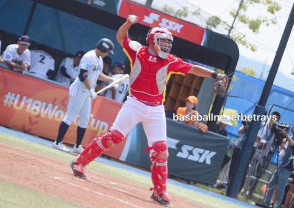 Juan José González, elegido el mejor catcher del mundial Sub18, ha recibido la invitación de <a href="/MDCollege/">Miami Dade College</a> (USA) para continuar allí su carrera académica y deportiva. ¡Felicidades! 

@LaLigaSports <a href="/loterias_es/">Loterías del Estado</a>
