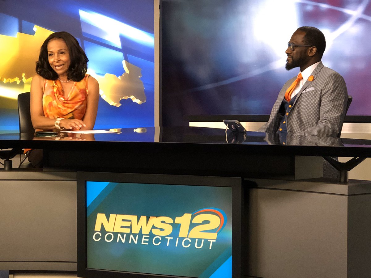 Coach Deirdre Simmons tweet media