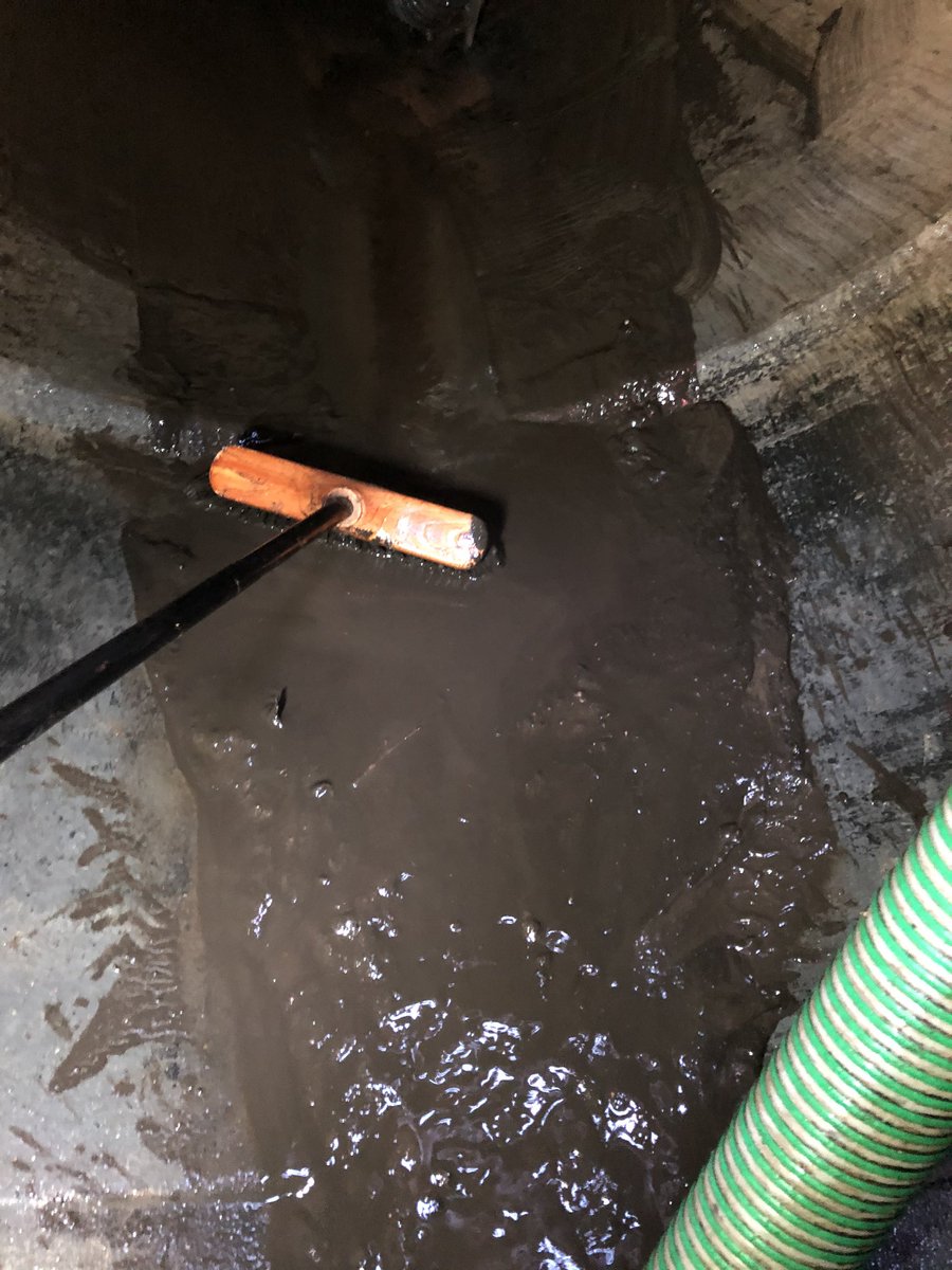 epwengineering's tweet photo. Hereโs something a little different. An underground tank cleaning job. We cleaned and desludged a contaminated rainwater recovery tank. Full confined space access and rescue equipment were used along with a vacuum tanker. #epwengineering https://t.co/bpxS61YEc2