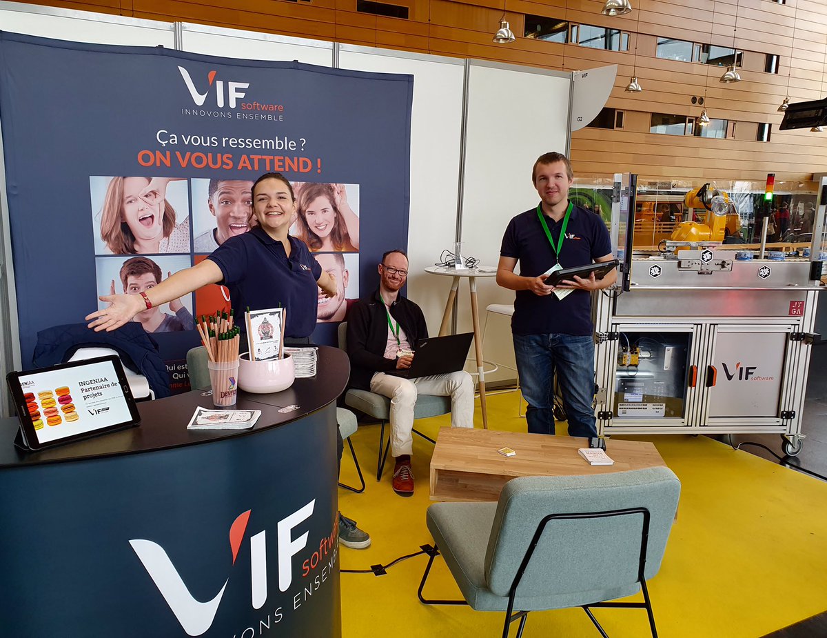 ClouetAlexia's tweet photo. @VIF_software vous accueille au  @devfestnantes aujourd’hui et demain (21 &amp; 22 octobre) à la Cité des congrès.📍
Au programme degustation d’insectes🦗 et crayons à planter🌷. https://t.co/HeQM2uktdr