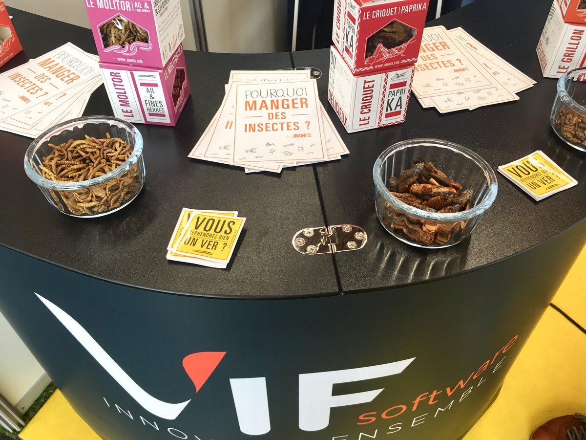 ClouetAlexia's tweet photo. @VIF_software vous accueille au  @devfestnantes aujourd’hui et demain (21 &amp; 22 octobre) à la Cité des congrès.📍
Au programme degustation d’insectes🦗 et crayons à planter🌷. https://t.co/HeQM2uktdr