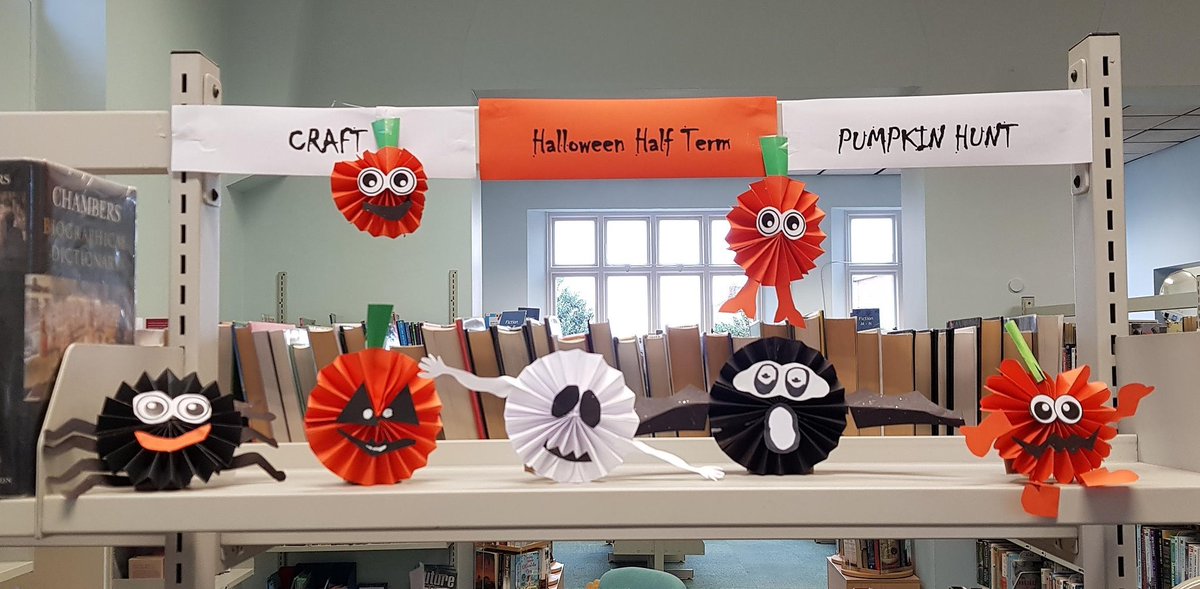 SouthbourneLib's tweet photo. Half term is next week. Come and join the FREE fun at  Southbourne Library.  Halloween crafts and a hunt for Pumpkins around the library daily during library opening hours. https://t.co/1I9indRMFC
