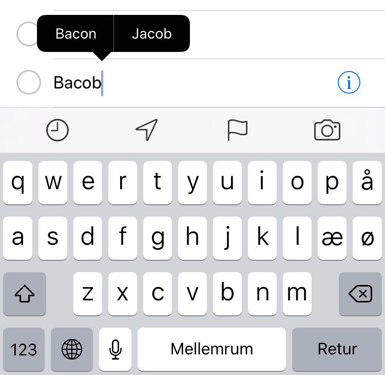 JacobSchriver's tweet photo. Jeg har vitterligt aldrig tænkt over  ligheden 🤔😅 #autocorrect https://t.co/SeYXiQP8hG