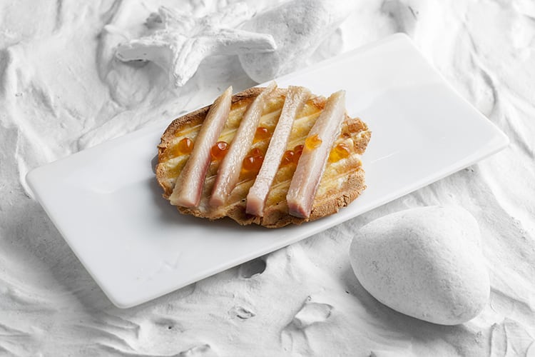 ¡Cómete el lunes! 😋
#tapas #tostas #conservas