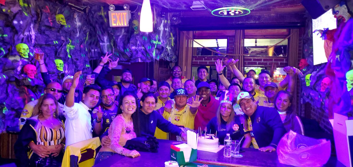 SectimaNY's tweet photo. Aunque el resultado no fue el esperado...aqui estamos!!!! https://t.co/4Rffc9txXN
