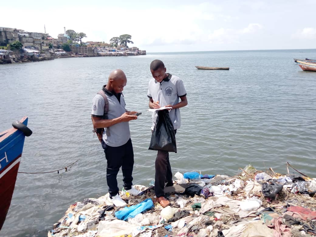 codohsapa's tweet photo. Community Boundary Mappers on duty at Colbot Community.
#CityWideProfiling
#OurData
#OurKnowledge
#OurAction
#KnowYourCityCampaign https://t.co/DwGUye10i0
