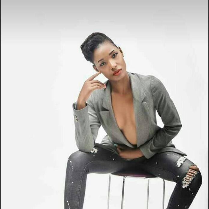 Imagine marrying a husband without a vision yet yoz is even bigger than normal🙉...#realstruggle <a href="/263Chat/">263Chat.com 🇿🇼</a>  <a href="/faithpanashe/">Your_Scribe🇿🇼</a>