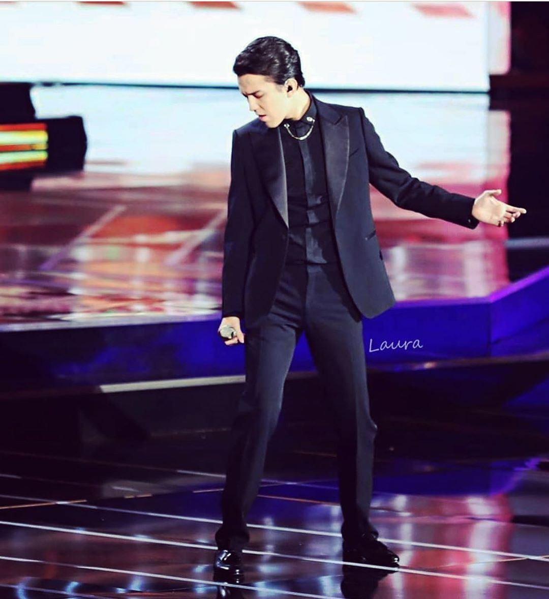 DimashPeru's tweet photo. Impresionantes fotos de @dimash_official desde su cuenta de Instagram
https://t.co/OEdSohqY78
#Димаш #ДимашКудайберген #ДимашКудайберген #kudaibergenovDimash #KudaibergenDimash #Dimash #DQ #ID #DDynasty #singer #DimashDears #dimashamericalatina #Perú #DimashfcPeru #Dimashtea https://t.co/CciPNsjUzD