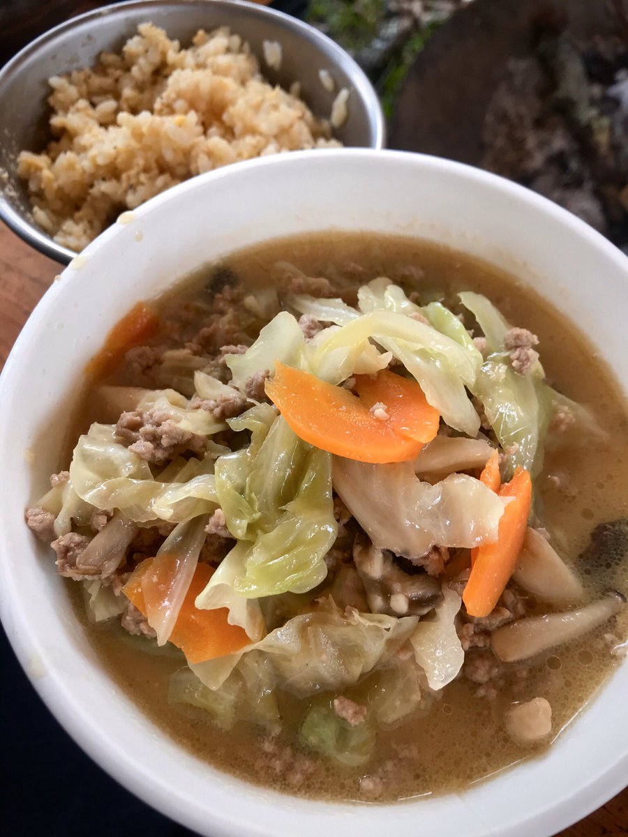 キャンプ飯
朝:ホットサンド&コーヒー
昼:味噌ラーメン&炒飯
晩:おでん 