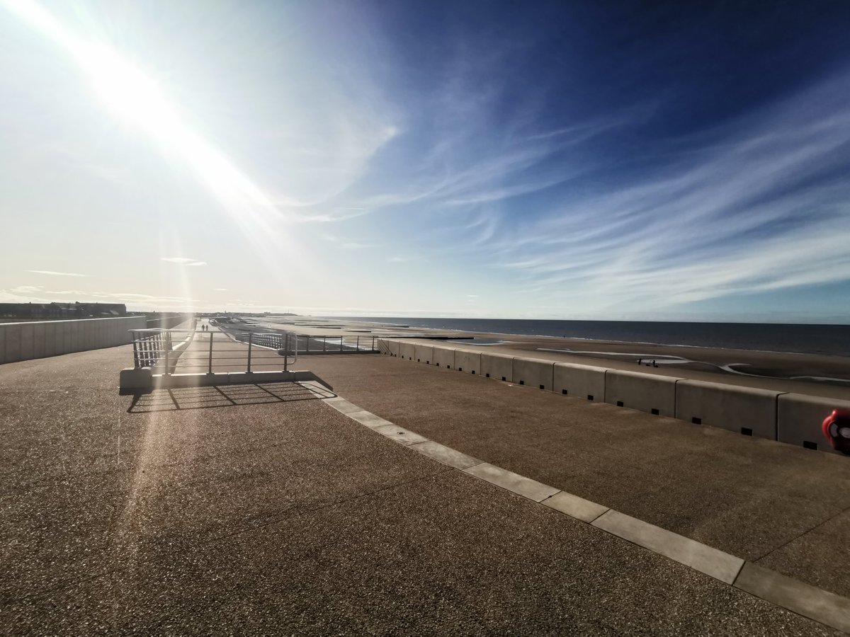 Beach jogging #rossallbeach