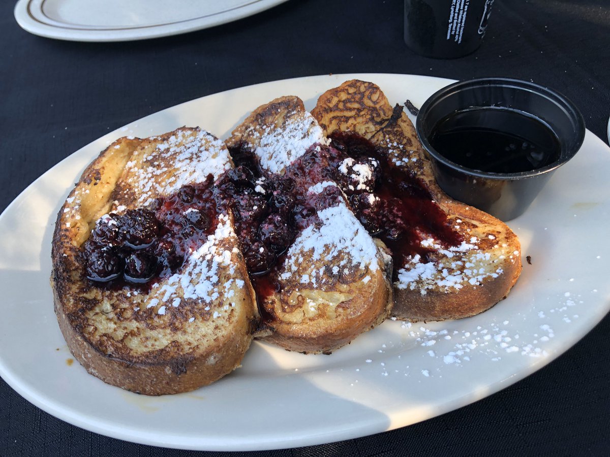 JoyRobertson tweet media