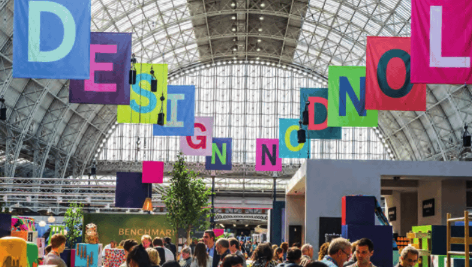 A1lightingmag's tweet photo. September saw many industry events take place as part of #LDF19. In our latest issue, we bring you a round-up of this year's 100% Design Show which took place from the 18th - 21st September 2019 at Olympia London ➡️  https://t.co/wCyPdRIFWZ @designlondon #100design #100design25 https://t.co/tbv2Hno35m