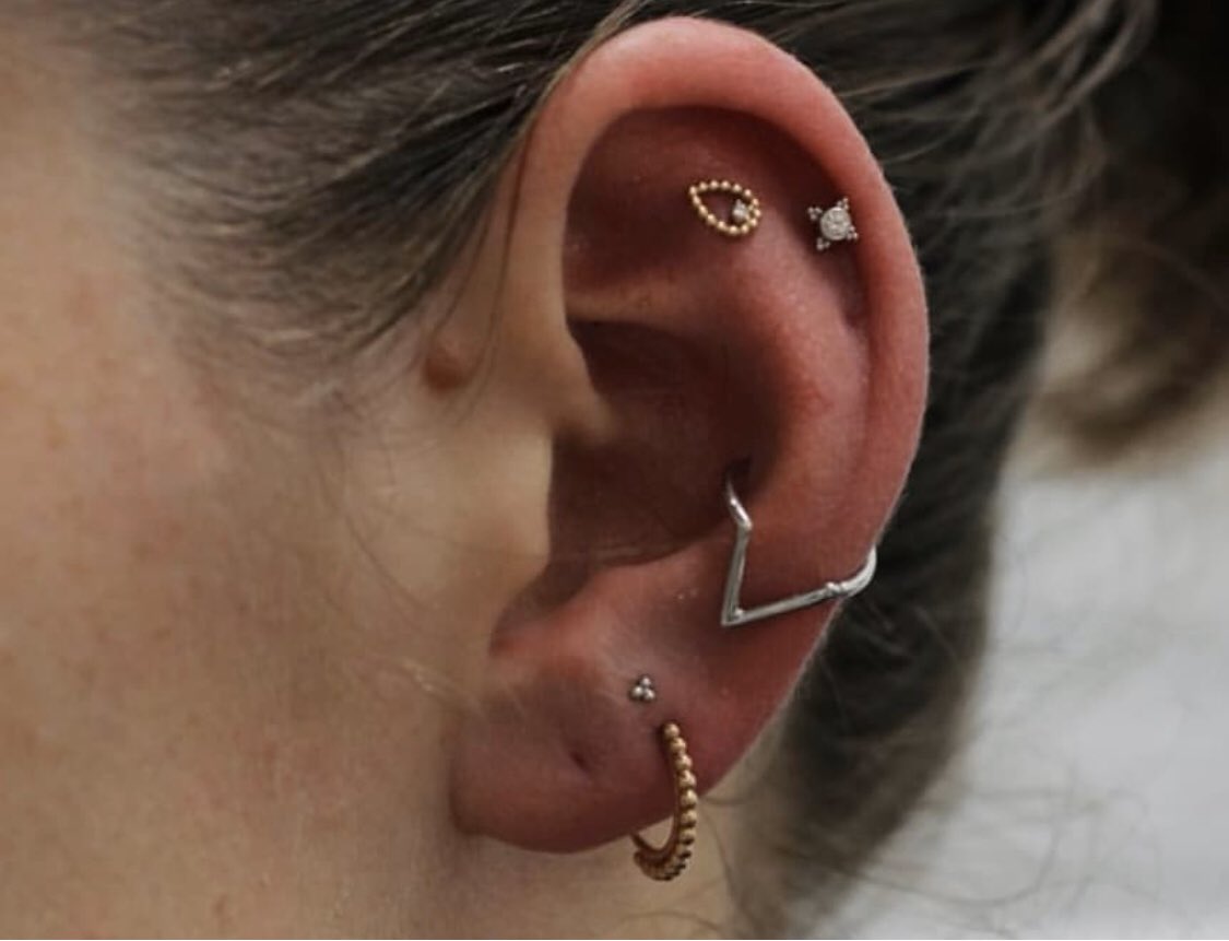 We have piercing appointments available tomorrow! Why not give us a call on 0208 549 4705 and get yourself booked in ✨🌟