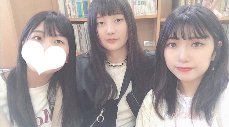 カラオケ行きたいし遊びたい🥺🖤修学旅行たのしみ〜〜☺︎