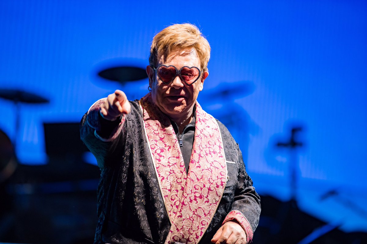 The #EltonFarewellTour is having a night in Nashville, playing at the <a href="/BrdgstoneArena/">Bridgestone Arena</a> this evening! 🎶🌟

📷: Ben Gibson