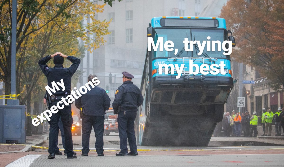 Gotta meme the Pittsburgh pothole bus

📷: <a href="/andrewrush/">Andrew Rush</a>