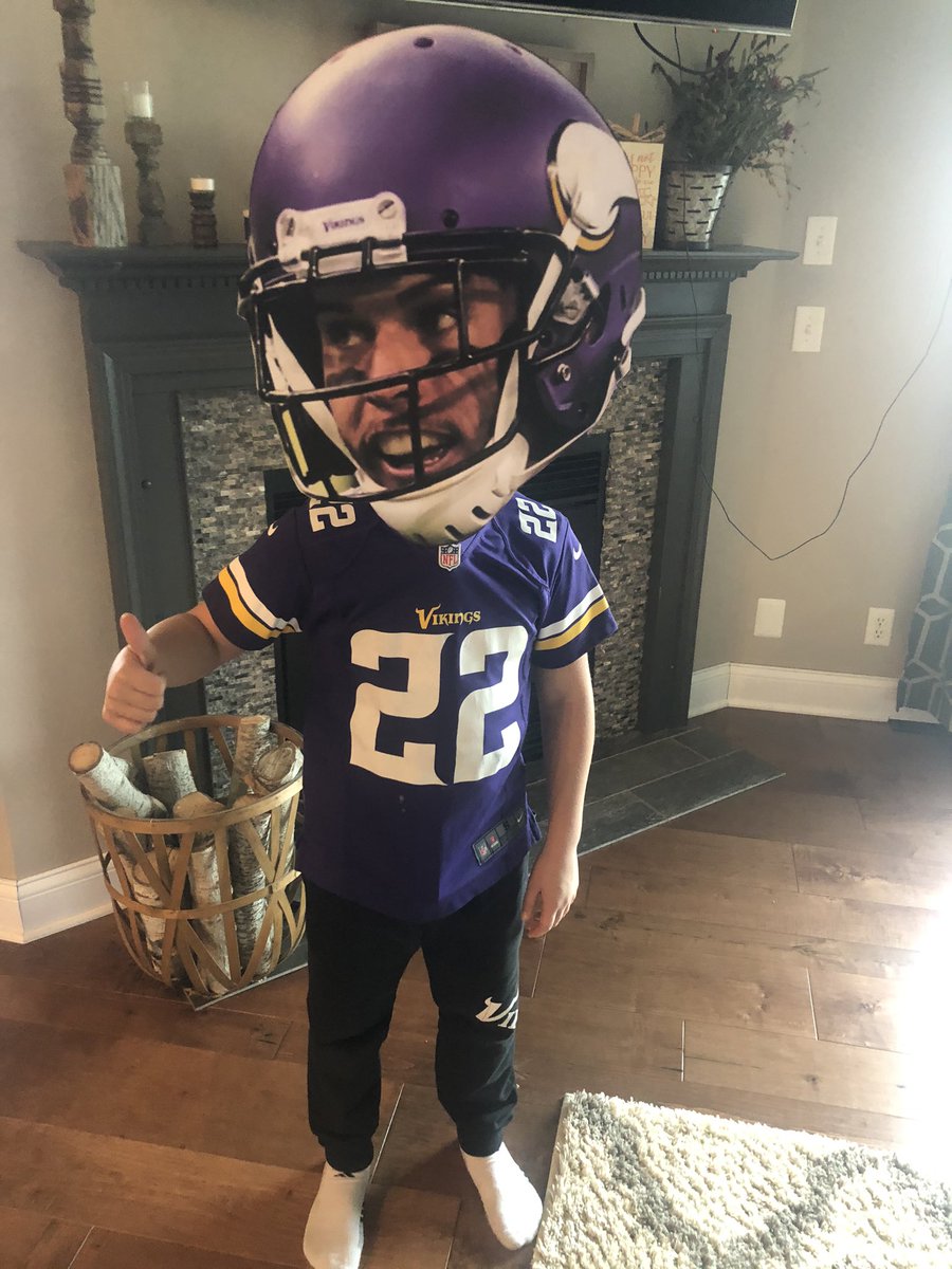 Jackson’s costume for the Vikings Halloween party tonight!  <a href="/HarriSmith22/">Harrison Smith</a> <a href="/Vikings/">Minnesota Vikings</a> #mnvikings