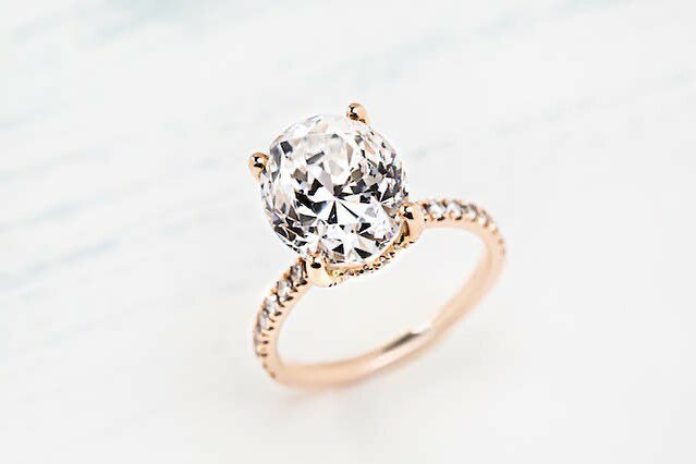 Burnett's Boards tweet media