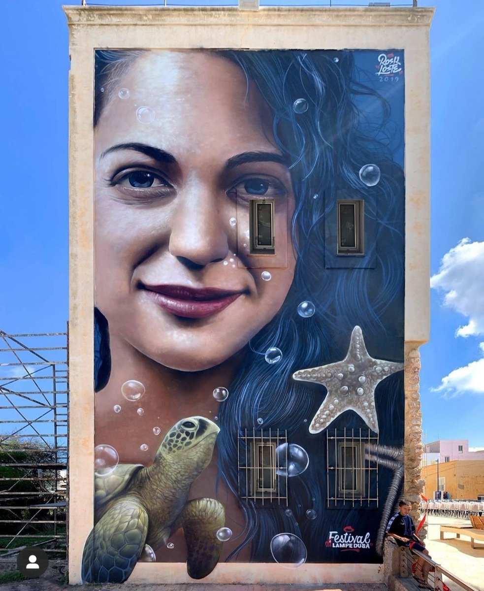 MolinaStreetArt's tweet photo. 'La sirena di Lapòdusa' by Italian Rosk & Loste for Festival di Lampedusa 2019, in Lampedusa, Italy
#roskloste #lampedusa #artedistrada #arteurbana #streetart #urbanart #muralart #graffiti #mural #muralist #festivaldilampedusa
📷 via Insta artist | https://t.co/MsYIR22pCT https://t.co/MUfwck9HXA