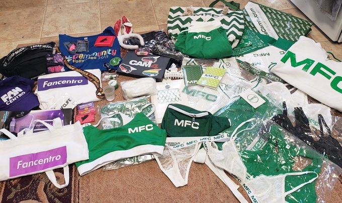 Look at all this amazing swag that I got while I was in NJ this weekend! Thank you @EXXXOTICA it was<a href="/tag/catgirl"class="tags"><span>#catgirl</span></a><a href="/tag/collars"class="tags"><span>#collars</span></a>