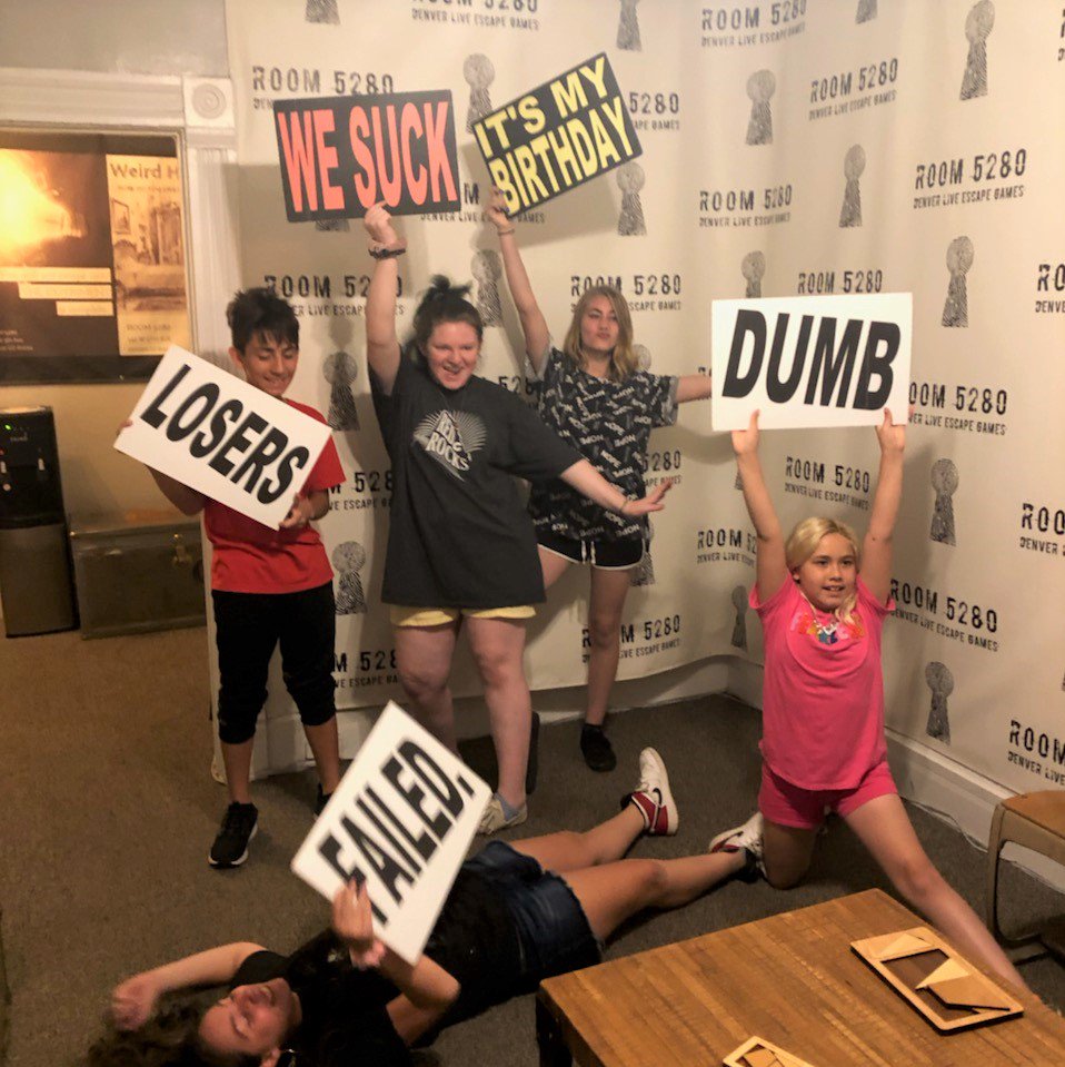 EscapeRoom5280's tweet photo. Happy Birthday!!! #room5280 #thedarkroom #5thavenue #friends #celebration #birthdays #kids #denverescaperooms https://t.co/zRRCJ55QwV