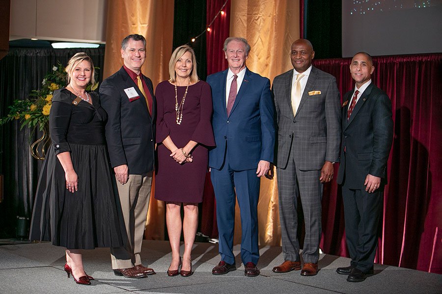 FSUartssciences's tweet photo. CONGRATULATIONS: David James Kennedy, @FSUartssciences graduate from the class of '99, was among those honored at the @FSUAlumni Awards Gala during #FSU Homecoming Week! #GradsMadeGood
Get to know all of the honorees: https://t.co/sb4YaTyTlu https://t.co/SgMOCAEy6S