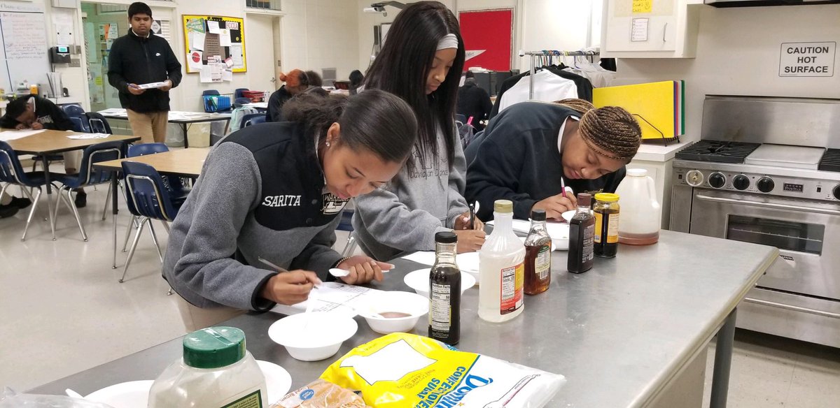 DHS_Warriors's tweet photo. Not only do our Culinary 1 students prepare delicious meals, they are learning the science behind it all. Here they are participating in a Chemistry of Simple Carbs lab. #DavidsonDifference #LearningLeading #CareerTechMob https://t.co/E520Ka6eI2