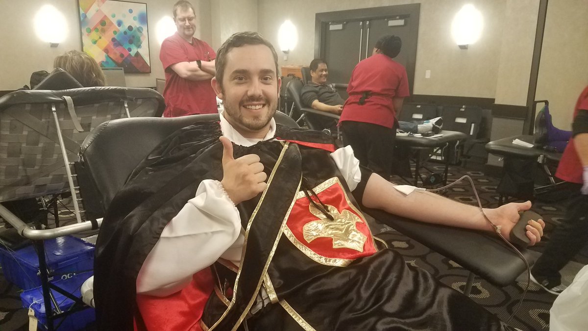 RedCrossBloodNC's tweet photo. Thanks to Knight Andrew @StPRiverfront for rolling up a sleeve at the Halloween Blood Drive. Congrats on joining our lifesaving team. #FirstTimeDonor #StarveAVampire https://t.co/ZvLz6JzCEO