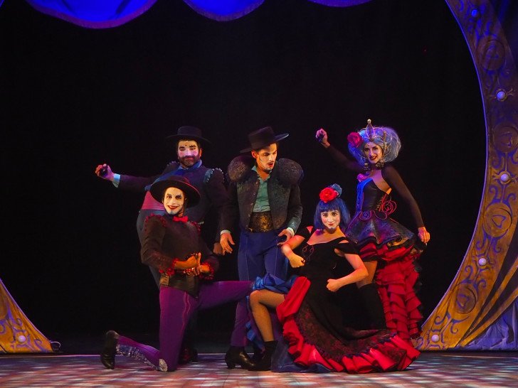ResMusica's tweet photo. The Opera Locos au Théâtre Libre : rire en écoutant de l’opéra
https://t.co/mnsY0aZdzA
@TheatreLibre_ @Florian_LACONI @EncoreUnTour 
#OperaLocos https://t.co/aF3dtNPctf