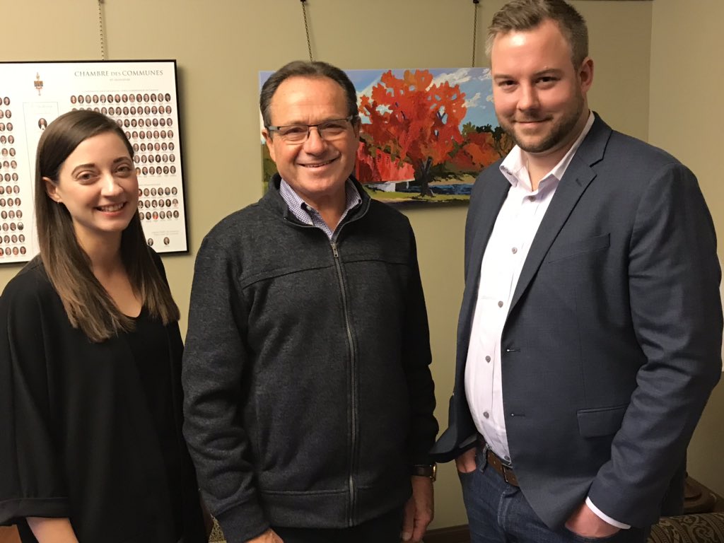 Albrecht4KitCon's tweet image. Thx #KitCon constituents for the honour of serving as your MP for almost 14 years! Thx for the hundreds of phone calls, messages, cards and personal chats expressing your thanks to me and my staff! Special thx to my dedicated staff who served so faithfully! #blessed #grateful