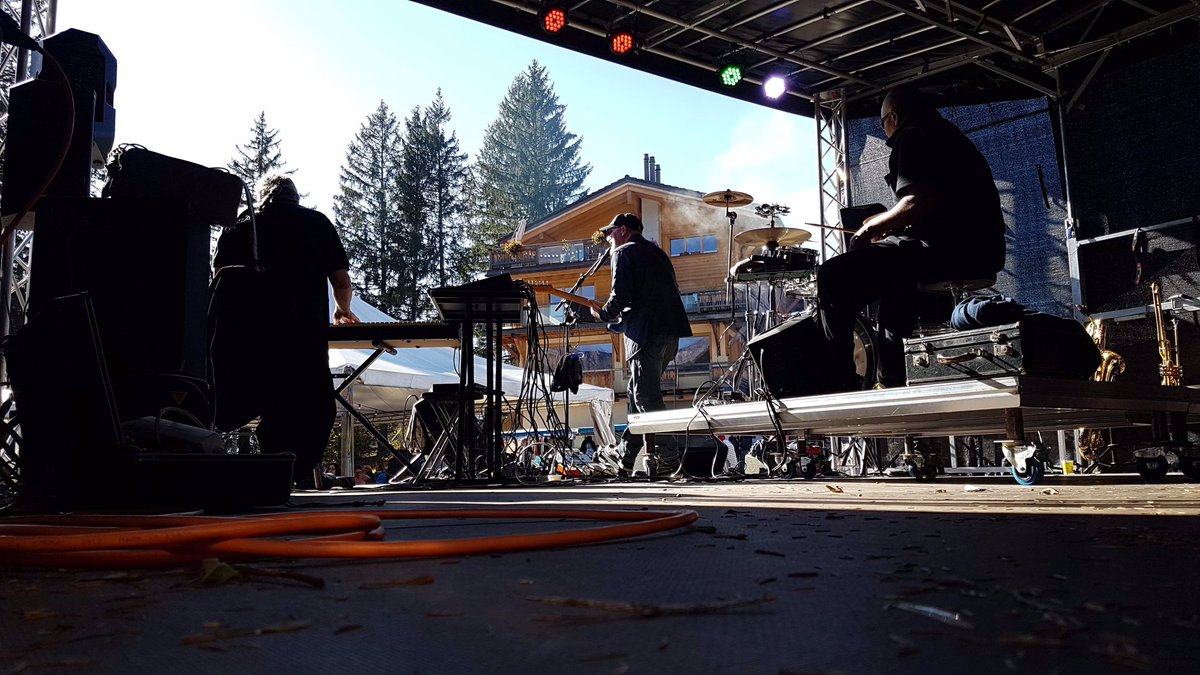 CollectiveCover's tweet image. 