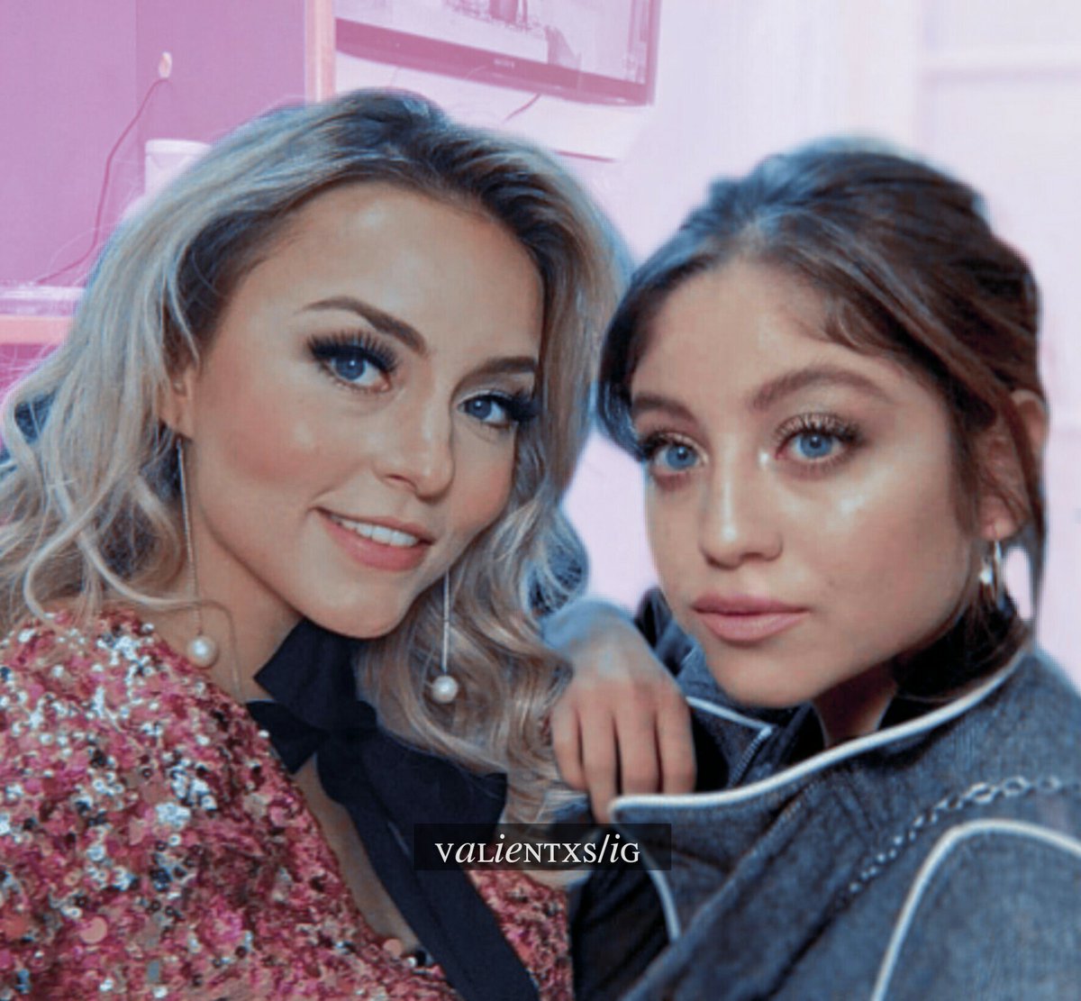 valientxs's tweet photo. My sunshine is you! 🌞❤ @Anboy88 @karolsevilla #Boyerol https://t.co/X63jt68xMC