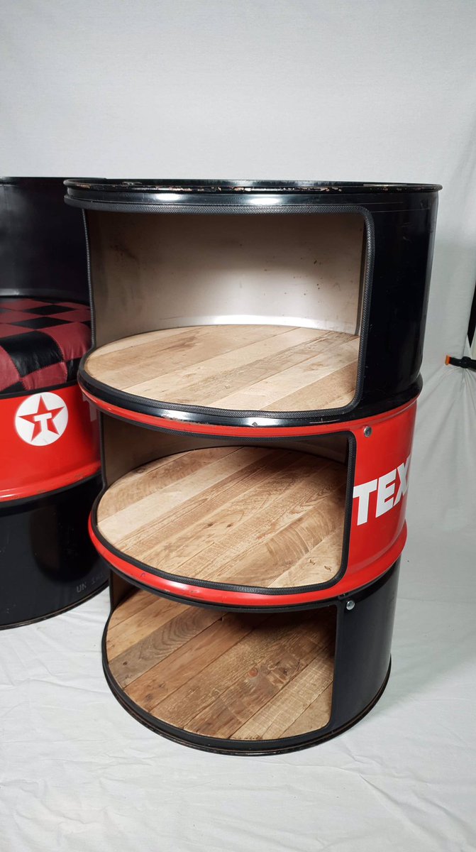 RustyDiamondSa's tweet photo. Stunning upcycled TEXACO Oil barrel shelves only £75!! 🙌🏻
Height: 890mm
Width: 570mm
Can be personalised, any colour and design.
Perfect for your man cave, bar, garage or wherever you want to relax in style.
For more items check out #rustydiamond https://t.co/T2oIJfCuBG