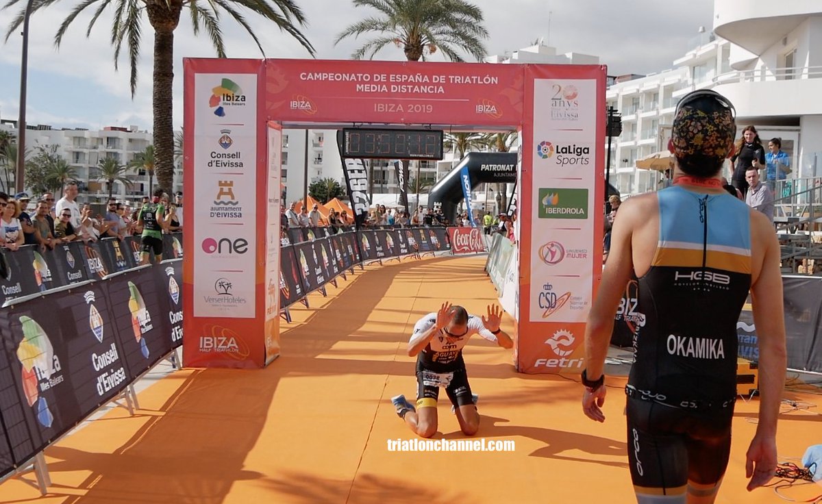 triatlonchannel (@triatlonchannel) on Twitter photo VIDEO: <a href="/TriatlonIbiza/">Ibiza Triatlon</a> Ibiza Half Triatlon Campeonato de España de Triatlon MD
triatlonchannel.com/2019/10/28/vid… VIDEO: <a href="/TriatlonIbiza/">Ibiza Triatlon</a> Ibiza Half Triatlon Campeonato de España de Triatlon MD
triatlonchannel.com/2019/10/28/vid…