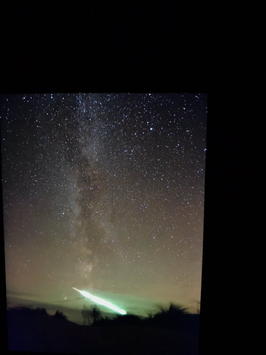 Stephencheatley's tweet photo. OMG! Amazing #meteor captured across the night sk just before 7pm this evening. It was jaw dropping #meteor https://t.co/h2A040Tc5E