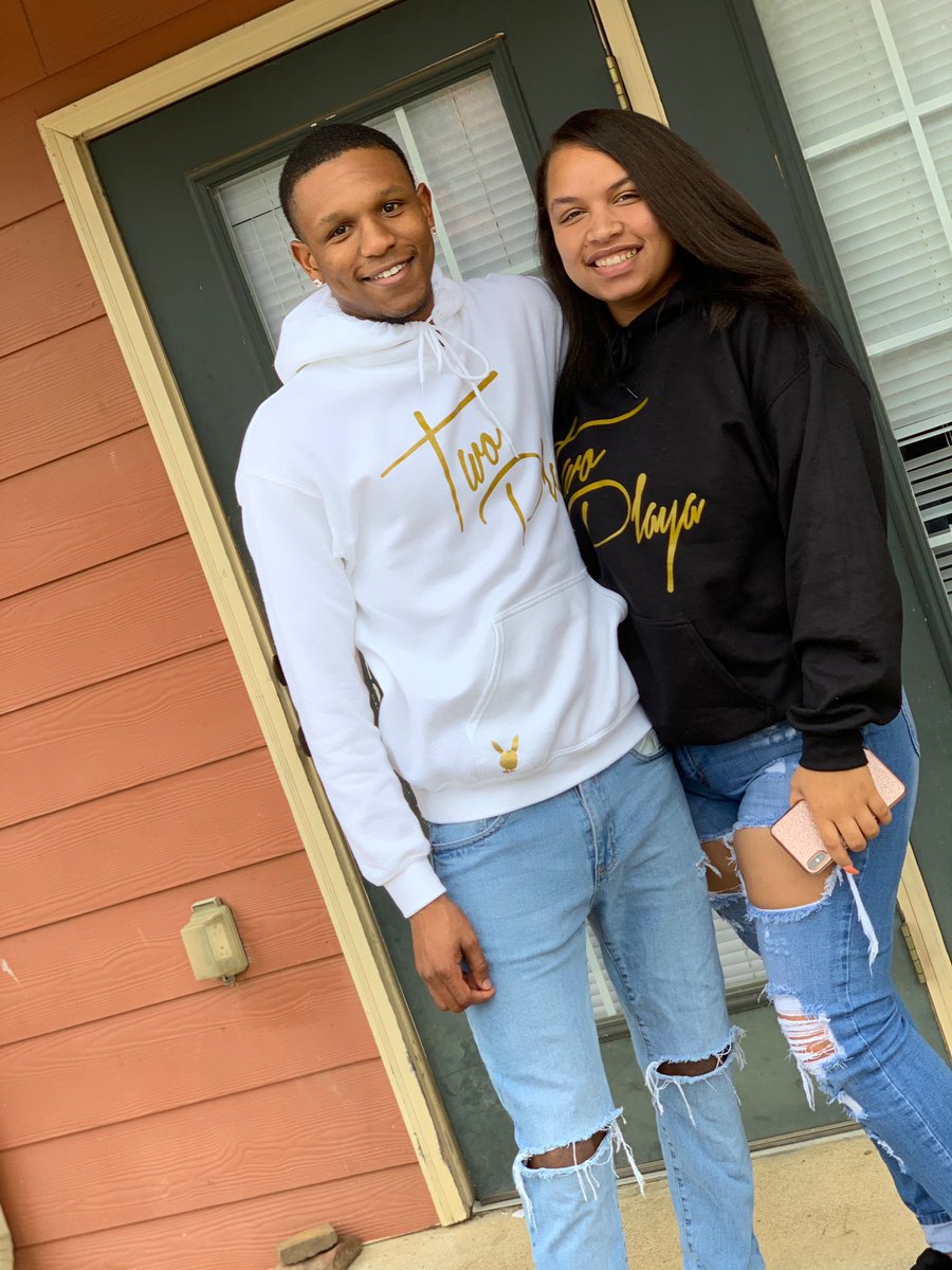WonnJamesss's tweet photo. Hoodies are still available. Only a few are limited so get them TODAY! Sizes that are available are shown below. #PlayamadeProd #TwoPlaya https://t.co/Zfxr3R6nDk