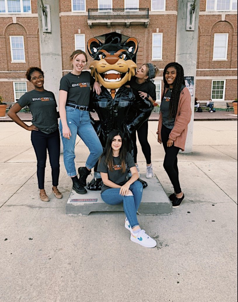 AshleyMartin_12's tweet photo. Even our friend Bearcat is excited about Education at Work! Get as excited as him about graduation when you’re debt free with the help of @EducationatWork ! https://t.co/gXR72BufAj