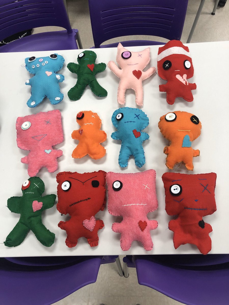 Litzsinger_FACS's tweet photo. Design Fundamentals started their sewing unit by making stuffed dolls using a variety of hand stitching techniques and practicing with buttons. They did a great job! #afftonlearns #FACSisfun https://t.co/aBg86HRMKW