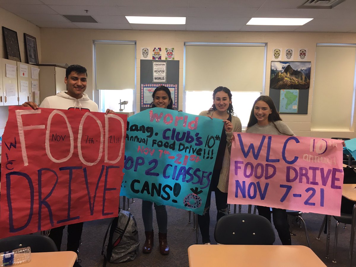 SrtaDrain's tweet photo. Great teamwork from WLC today as we made signs for our upcoming 10th annual Thanksgiving Food Drive, starting Nov. 7! #thswlc #wlcfooddrive @theTwinsburgHS https://t.co/s5LDejIRb2