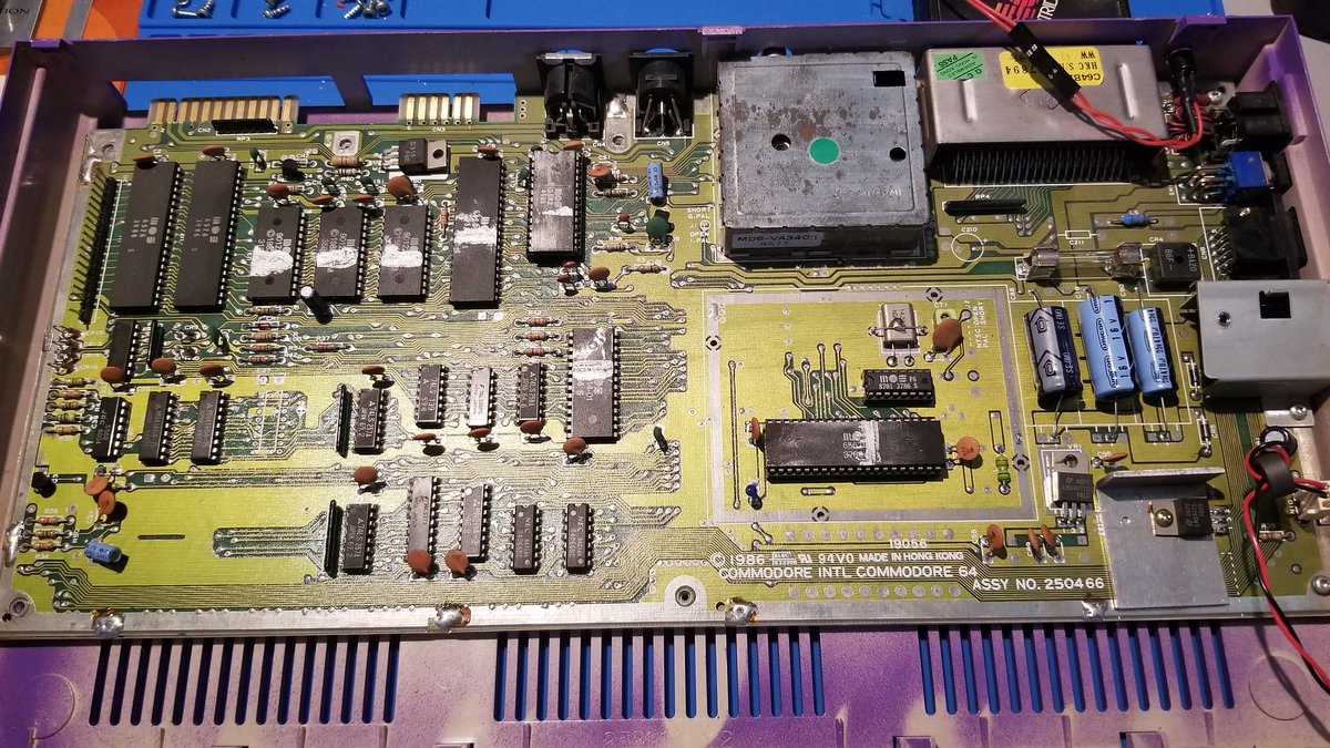 PixelMaker04's tweet photo. What is the best location to solder a reset switch for a 250466 board? #c64 #c64mod #commodore64 #everythingc64 https://t.co/7GWriLG68p