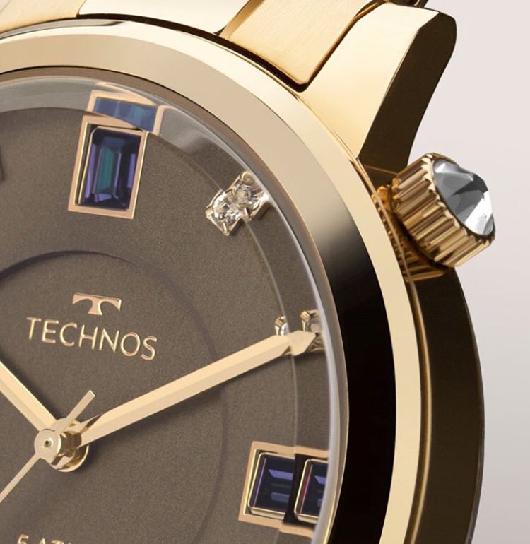 Technos Rocks, com aplicação de pedras Swarovski no mostrador com mecanismo giratório. Já que ela conta os minutos para te ver, que seja com estilo. 
<a href="/ConnectR/">CONNECT relógios</a> 
Limoeiro do Norte-CE