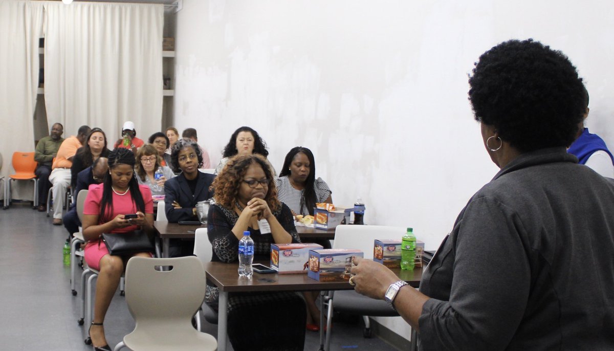 MyBBMC's tweet photo. A look back at a fantastic MED Week! Thank you @OEVforBusiness for hosting a series of events promoting minority owned businesses. We were proud to be a part of it! Special thanks to @DomiStationTLH, @FloridaDMS, and #WorkingClassWednesday helping the week come together. https://t.co/axVcQxkbxb