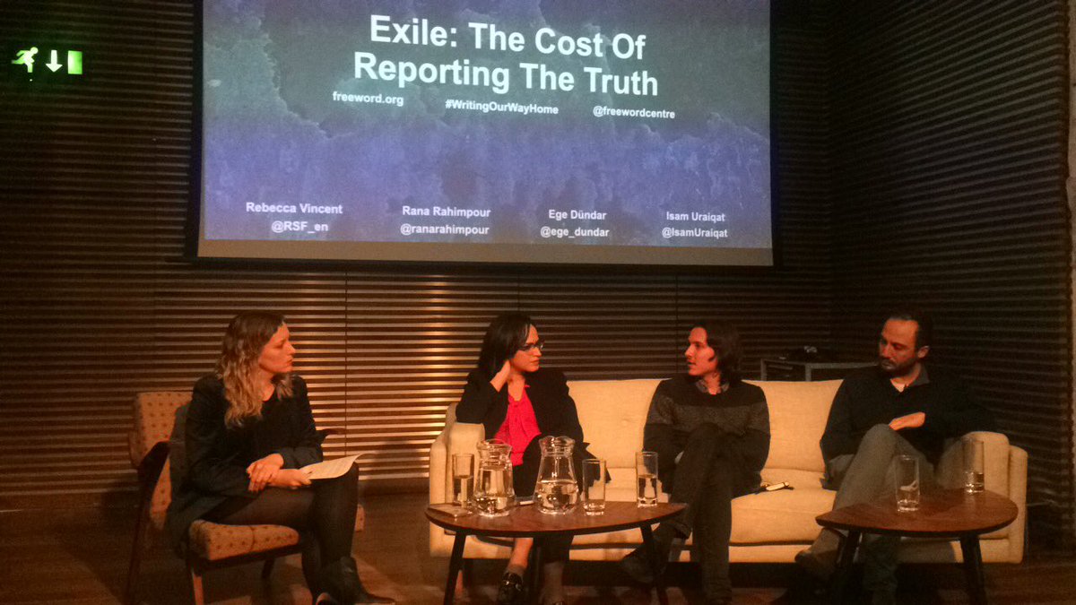 RSF_en's tweet photo. ‘Globally we are seeing the blurring of lines between online threats and violence against journalists’ @rebecca_vincent on the threats facing journalists #ReportingTheTruth in exile #WritingOurWayHome https://t.co/tAnsxFFuem