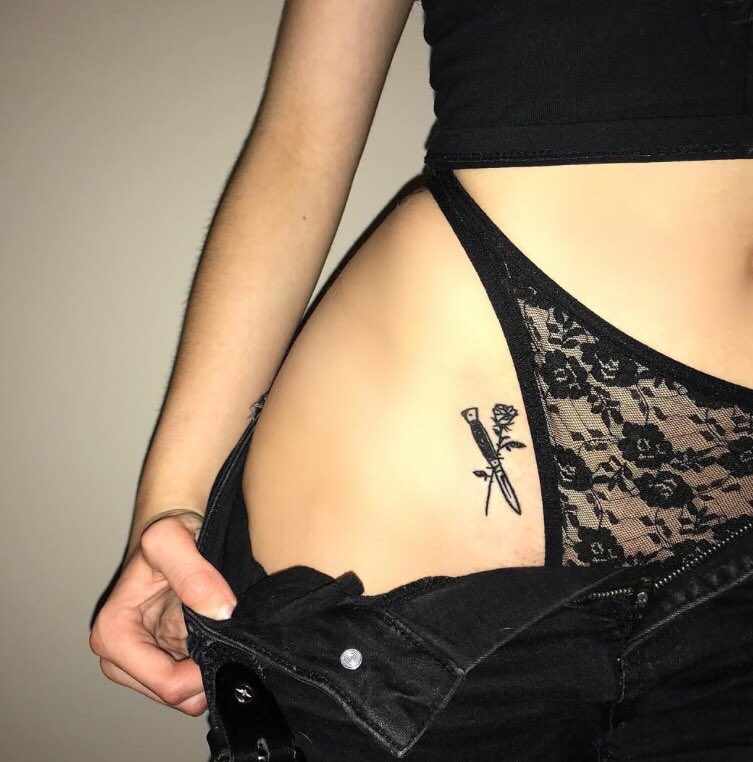 ₊˚.༄ A new tattoo of hers only her 
𝑙𝑜𝑣𝑒𝑟𝑠 get to see~