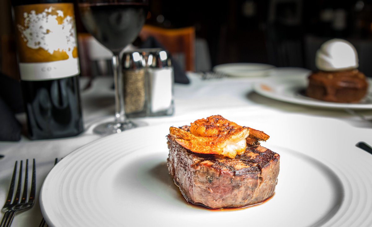 KirbysSteaks's tweet photo. We aren't sure which is better- Blue Ribbon Filet Mignon topped with Chicken Fried Oyster Bearnaise or Blackened Shrimp? Tell us your favorite steak add-ons!
#FiletAllDay #FiletMignon #CarnivoreDiet #MeltInYourMouth #BestOf #TopCityBites #TheWoodlands #DineTheWoodlands https://t.co/aesWxk3Ikw