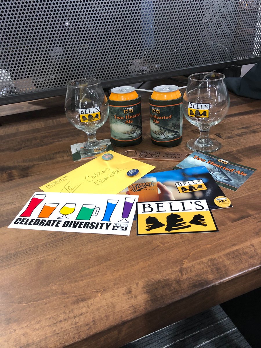 Conrad_Ehing's tweet photo. Thanks @BellsBrewery , this was the perfect birthday gift! Can't wait to try out all the new swag! #twohearted #maybebetterthanthecake https://t.co/DWf8ol6iGC